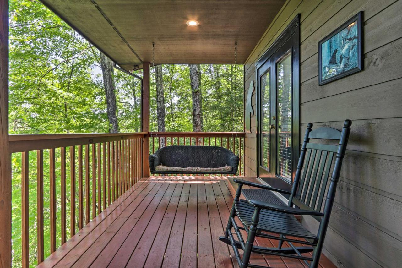 Eclectic Cabin With Hot Tub 1 Mi To Ober Gatlinburg Dış mekan fotoğraf